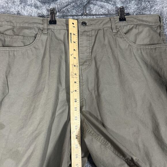 Noble Outfitters Shorts Womens 22 Khaki Utility Workwear Stretch Cargo Pockets - Picture 3 of 9
